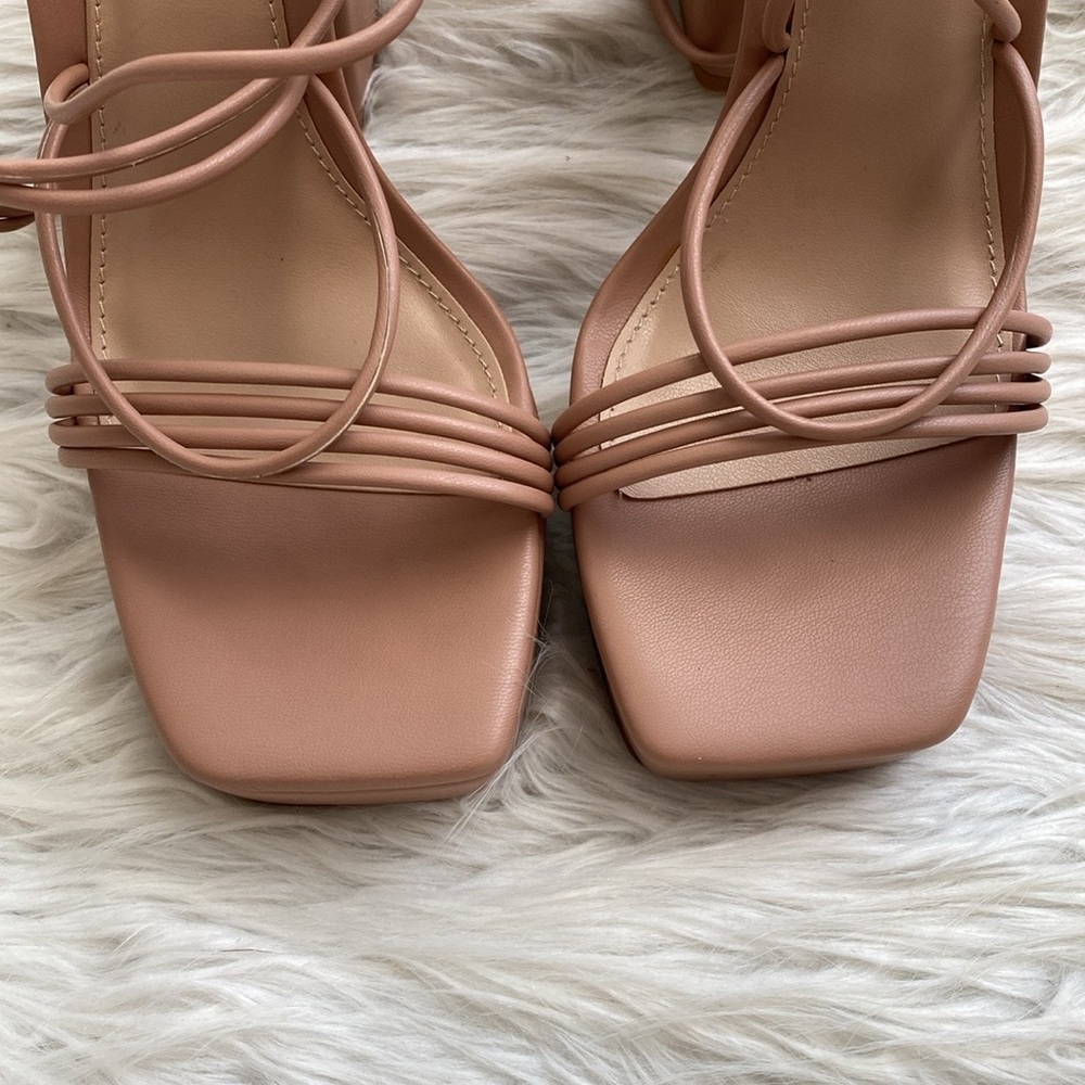 Steve Madden | Manzie Platform Heel - Picture 6 of 11